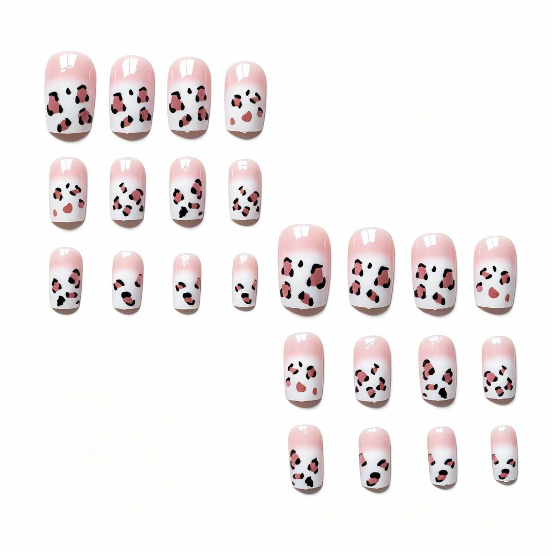 Elegante Leopardenmuster-Nagelkunst