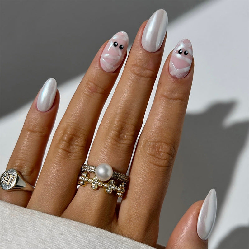 Kreatives Press-On Nageldesign-Set Karnz