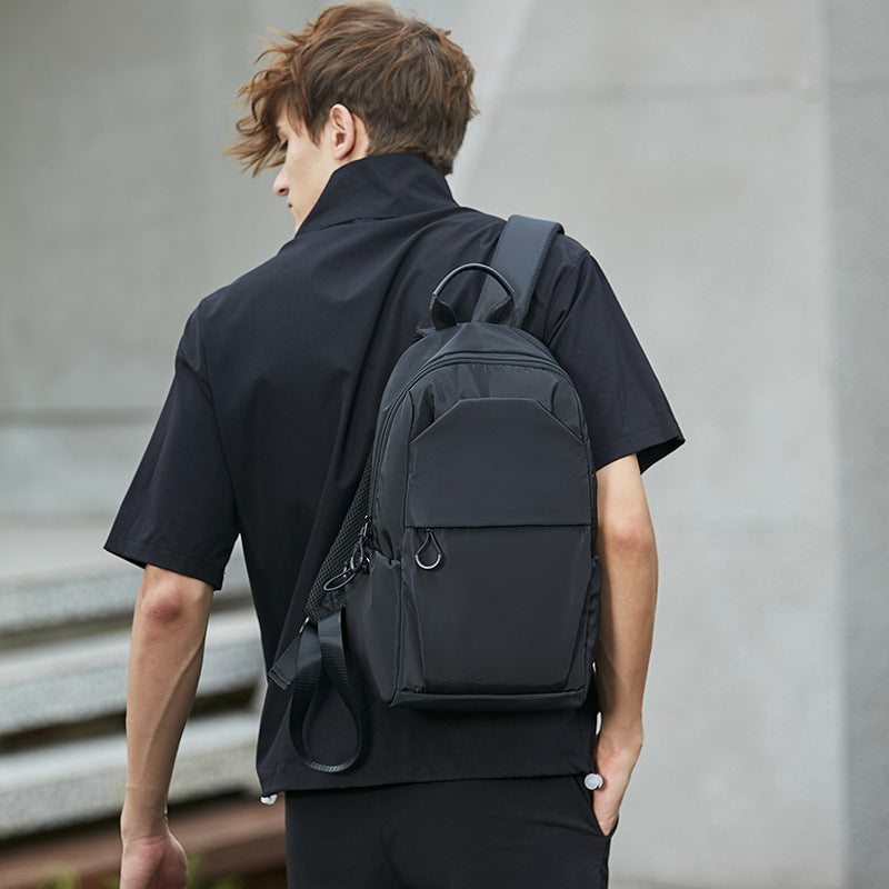 Vielseitiger Crossbody-Rucksack Karnz