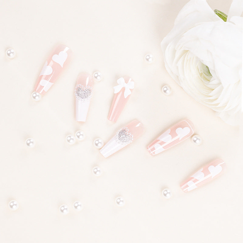 Künstliche Nagelverlängerungen mit elegantem Floral-Design Karnz