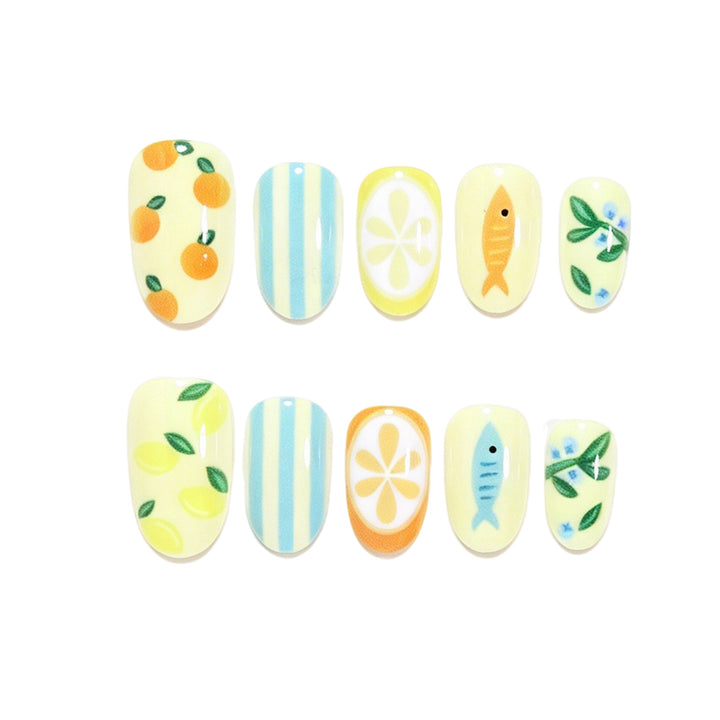 Verspieltes Nagelkunstset mit Obst- und Fischmotiv Karnz