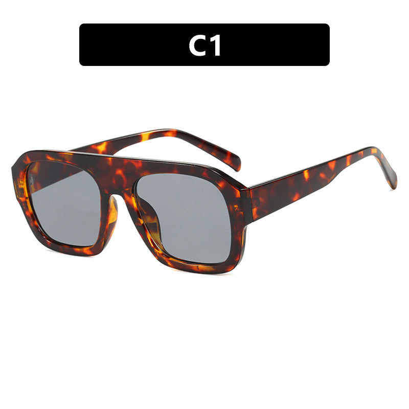 Damen modische Sonnenbrille im schützenden Oversized-Format Karnz