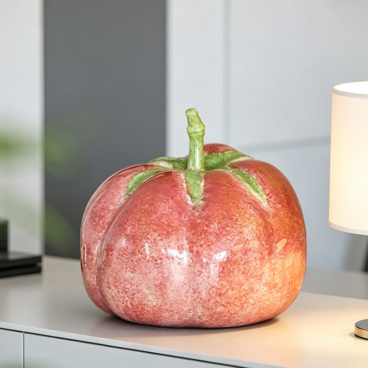 Dekorative Tomatenfigur