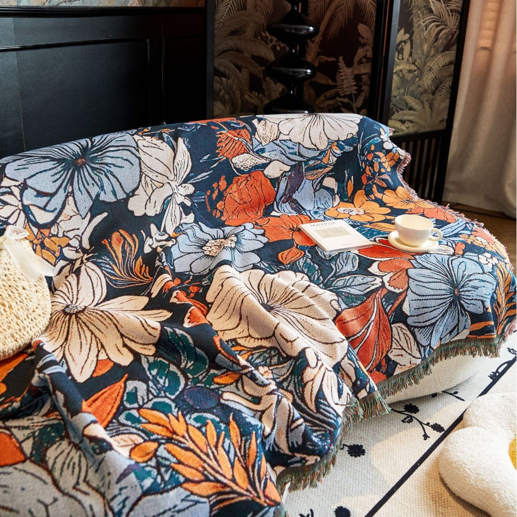 Elegante florale gewebte Wurfdecke