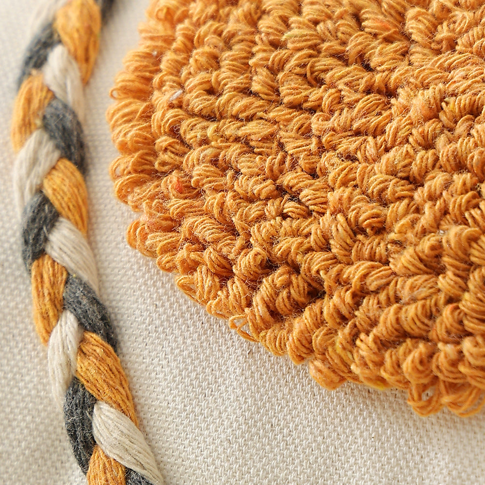 Boho-gewebtes Dekokissen mit strukturierten Chenille-Applikationen Karnz