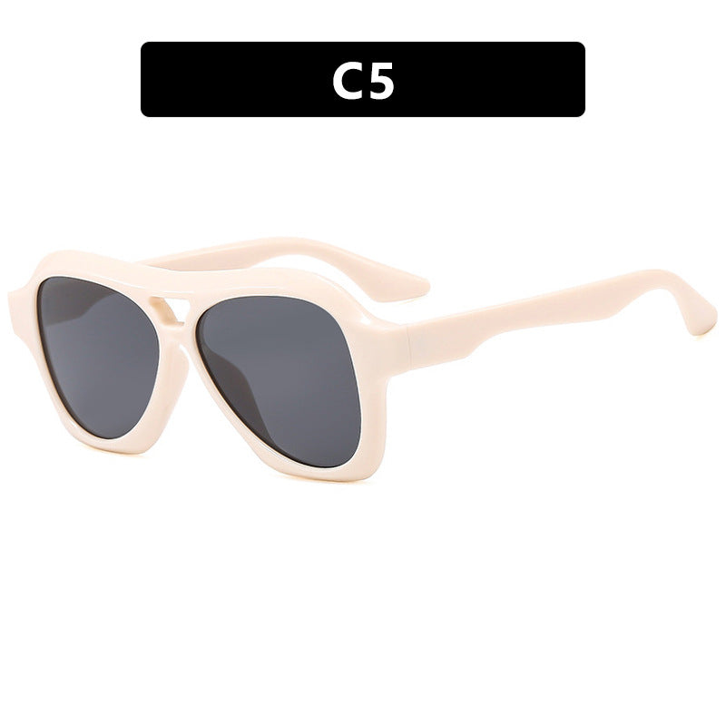 Damen modische Sonnenbrille mit einzigartigem Design und schützendem UV-Filter Karnz