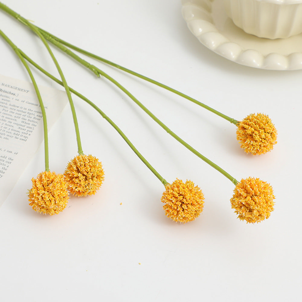 Künstlicher Blumenstängel mit detaillierten Blüten Karnz