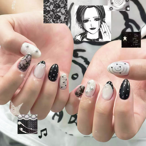 Kreatives thematisches Press-On Nail Art Set