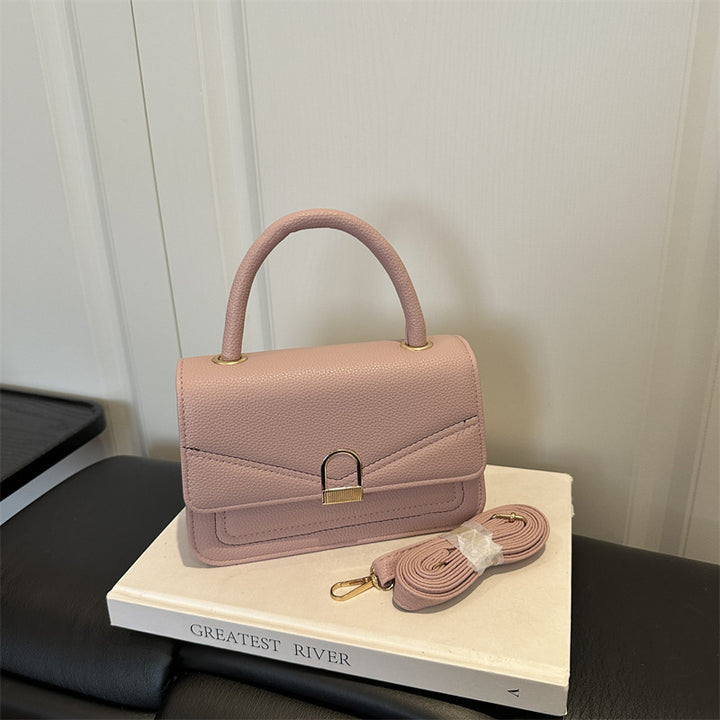 Klassische strukturierte Handtasche