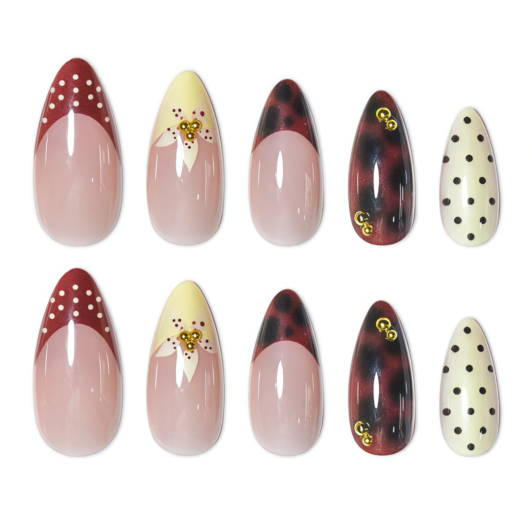 Künstlerische Blumengel-Nagelverlängerungen Karnz