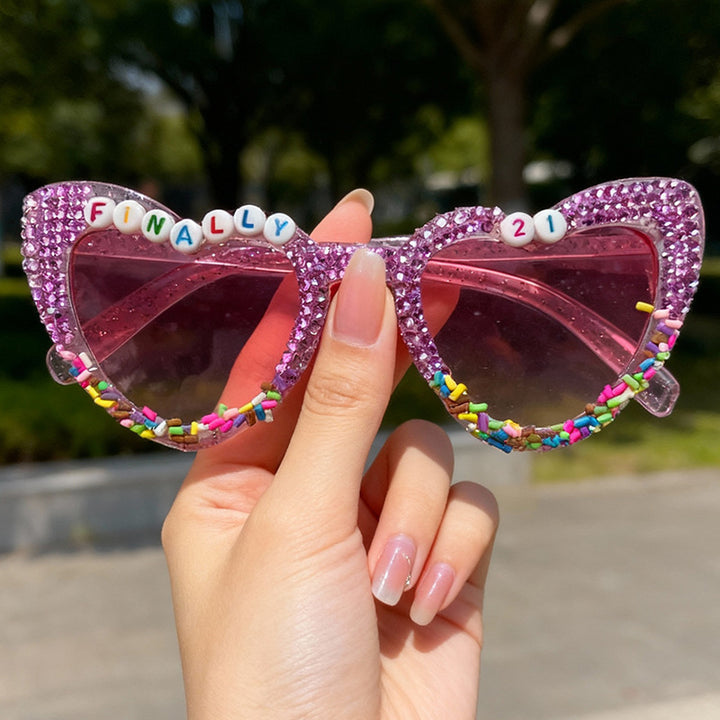 Dekorative Katzenaugen-Sonnenbrille mit Rhinestones Karnz
