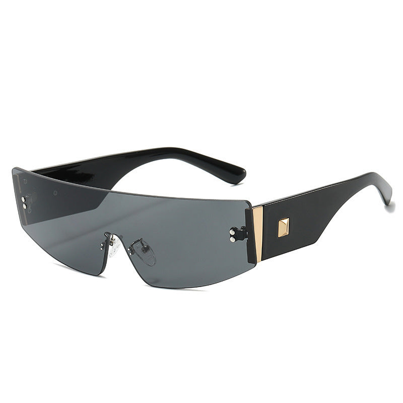 Damen trendige Sonnenbrille mit futuristischem Design Karnz