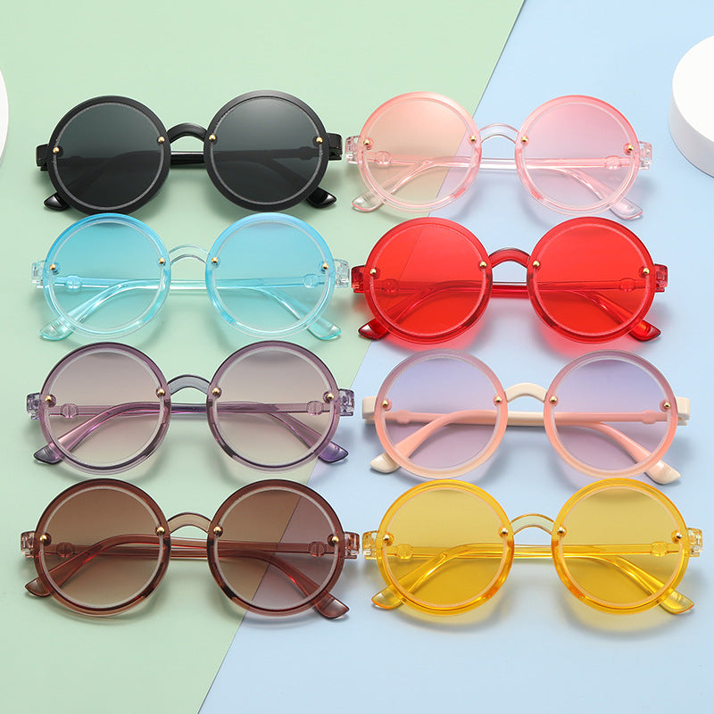Damen Runde Sonnenbrille mit transparentem Rahmen Karnz