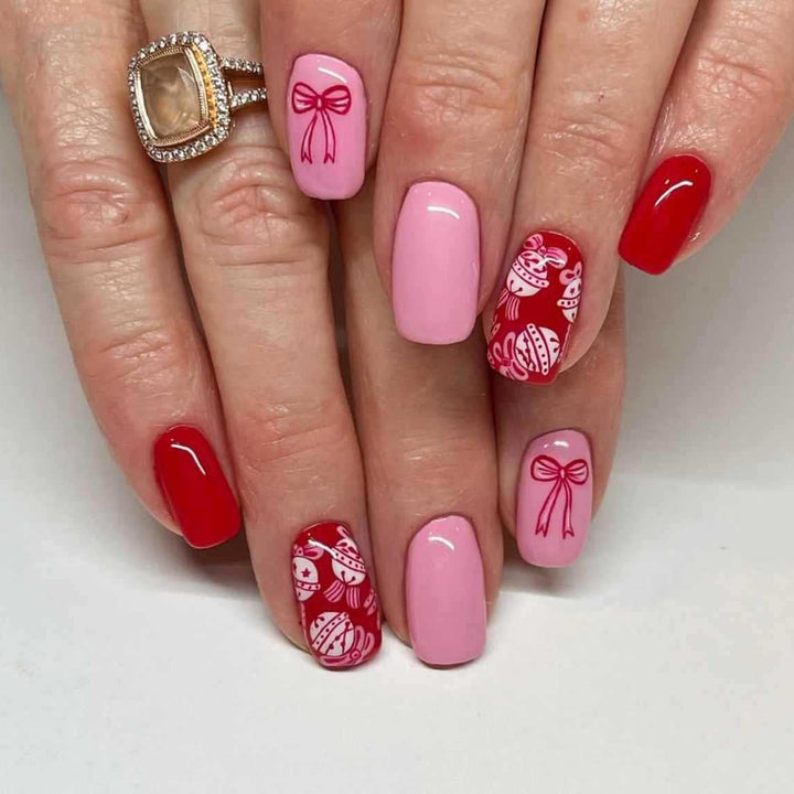 Dekorative Nagelkunst Karnz