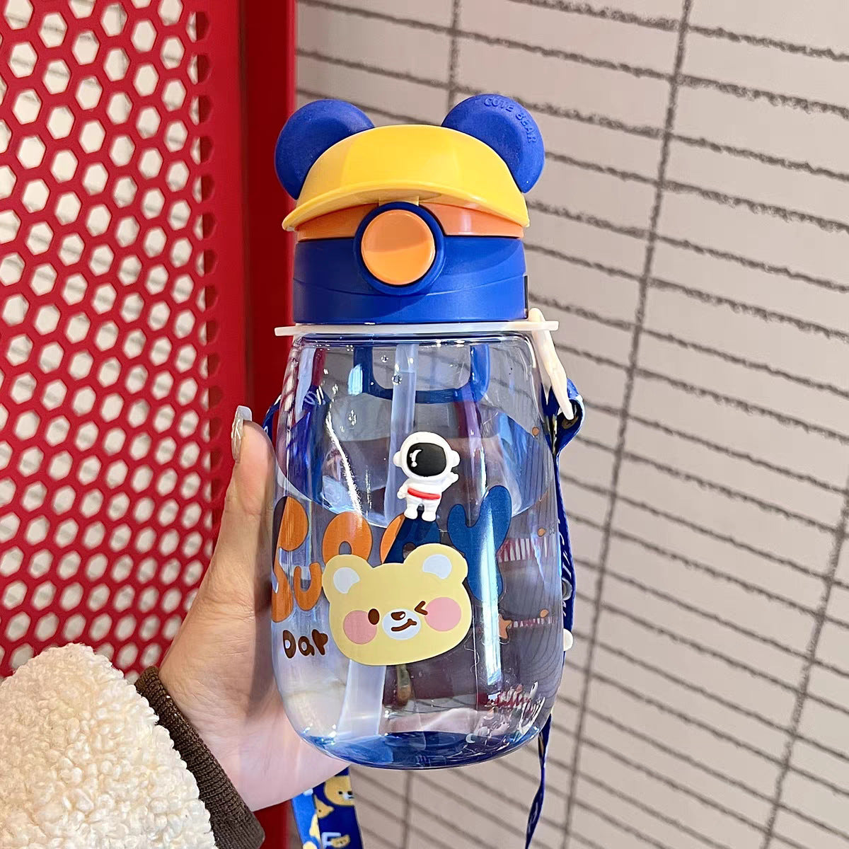 Damen Verspielte Kindertrinkflasche mit integriertem Strohhalm Karnz