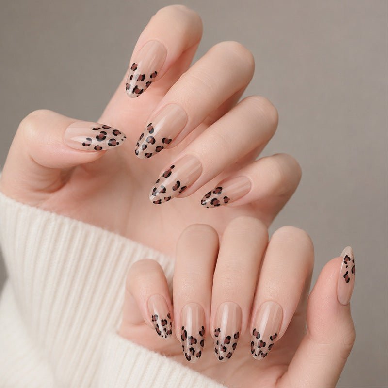 Künstlerisch Leopard-musterte Press-On Nägel Karnz