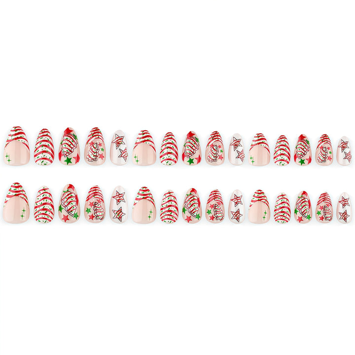 Festliche Kunstnägel mit Weihnachtsmotiven Karnz