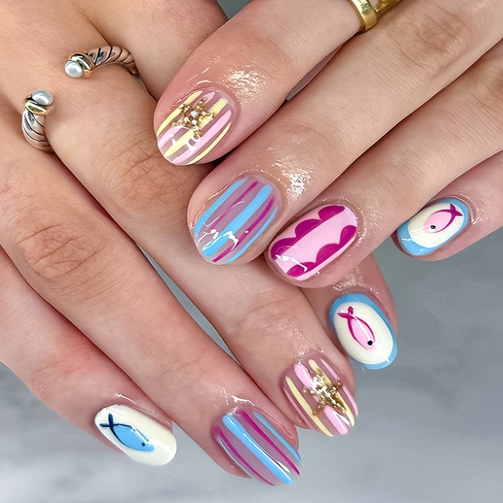 Kreatives Themen-Press-On-Nagelkunst-Set Karnz