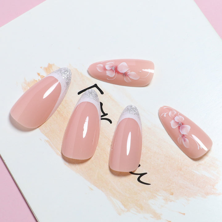 Elegantes DIY-Nagelkunst-Set Karnz