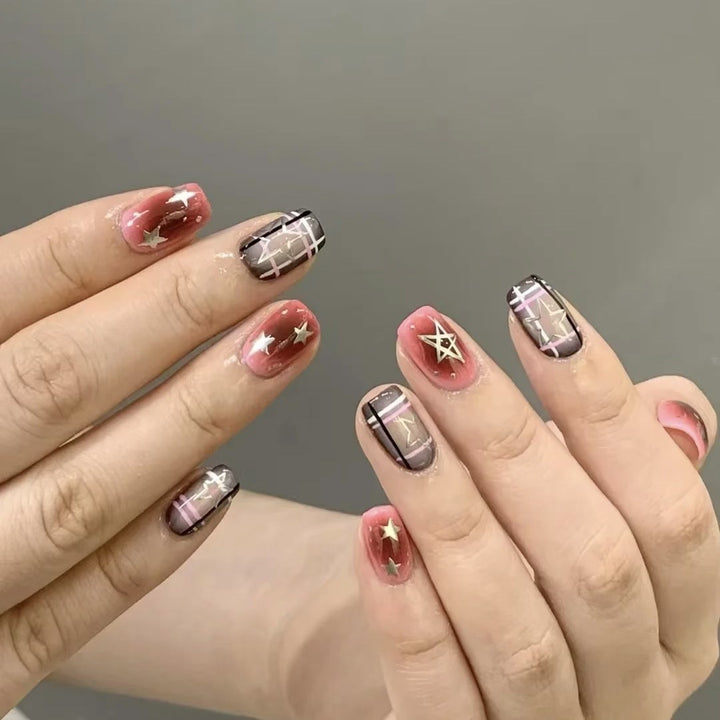 Hochwertiges Künstlerisches Press-On Nagelkunst Set