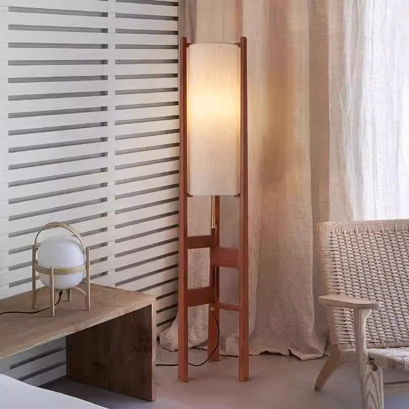 Stilvolle Minimalistische Stehlampe