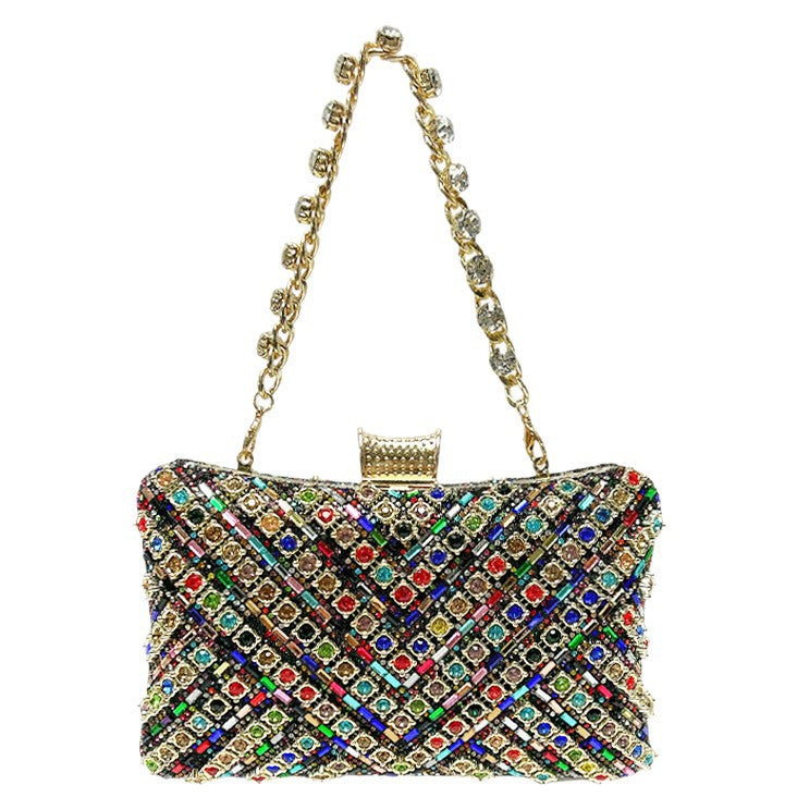 Elegante mit Schmucksteinen verzierte Abendhandtasche