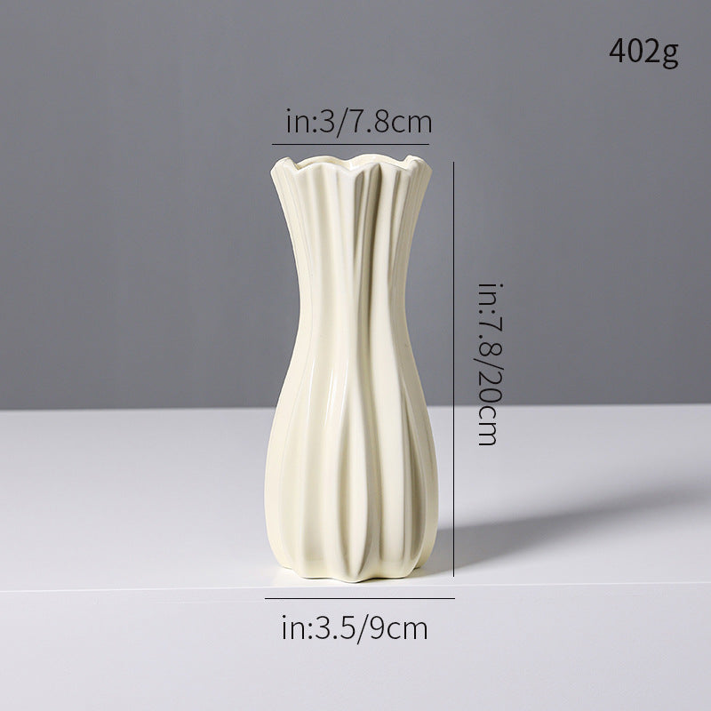 Elegante beschichtete Keramikvase