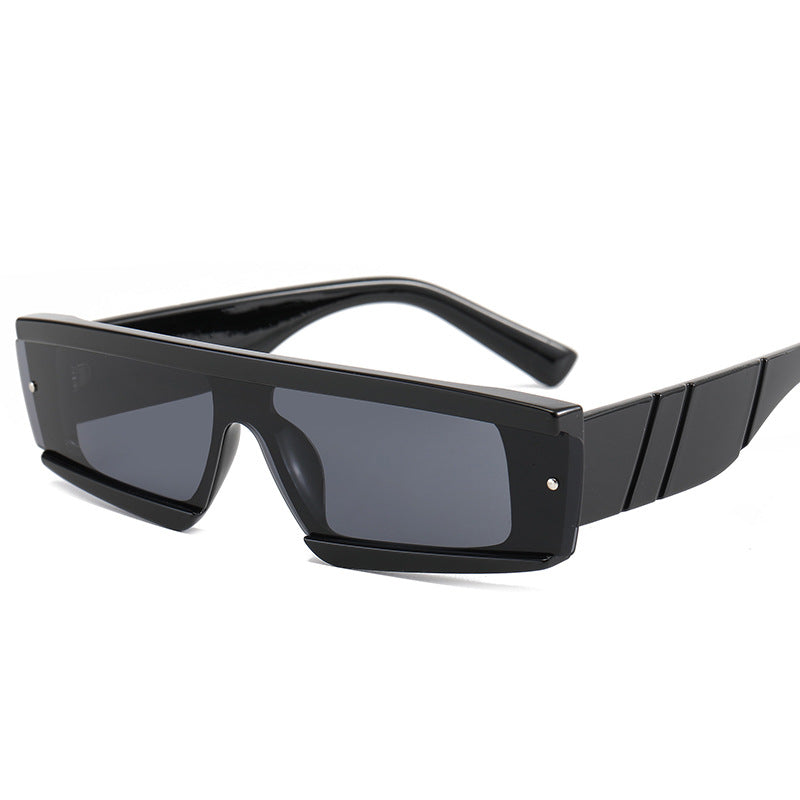 Damen futuristische Sportsonnenbrille Karnz