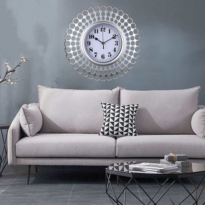 Wanduhr Karnz