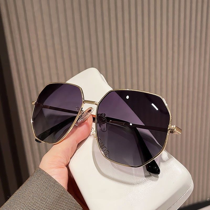 Damen stilvolle Acht-Eck Sonnenbrille Karnz