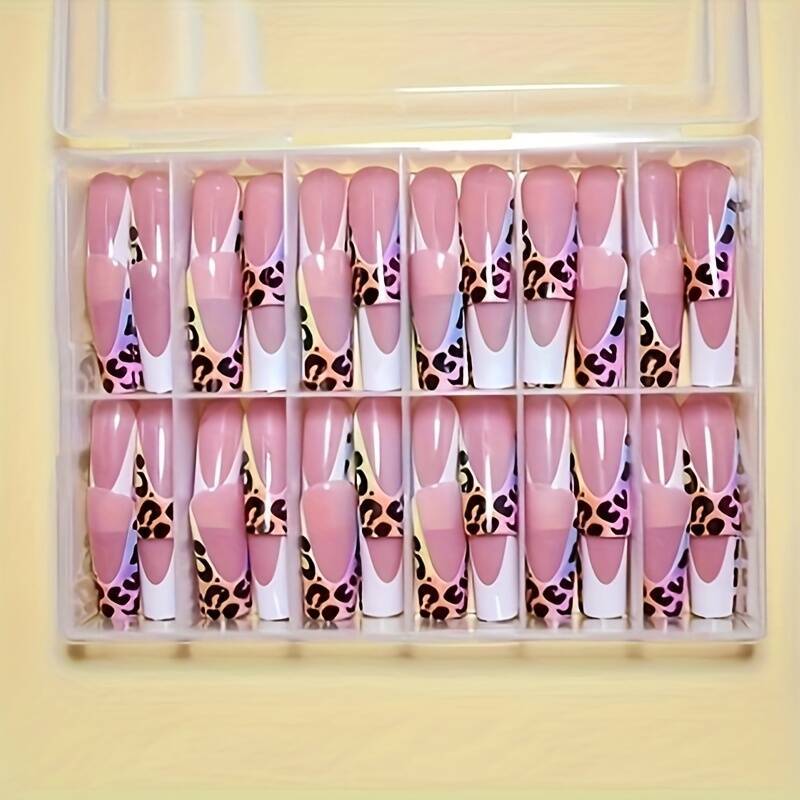 Stylisches Druck-Nagel-Set mit Leoparden-Design Karnz