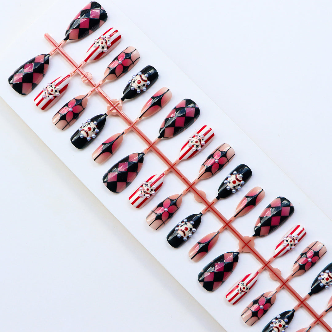 Künstlerisches Grafik-Nagel-Set