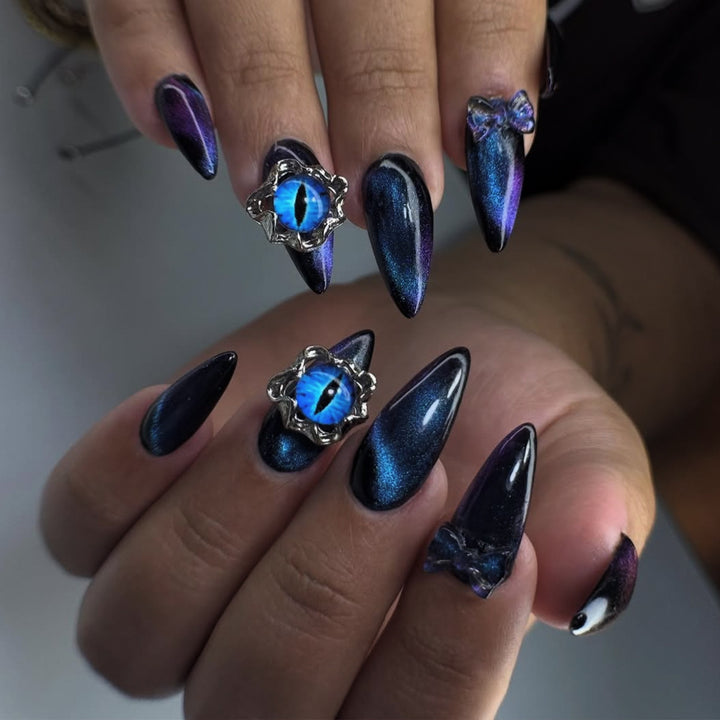 Gothic Fantasy Nagelkunst Set Karnz