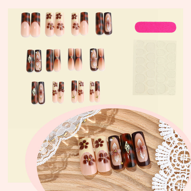 Floral Press-On Nail Set Karnz
