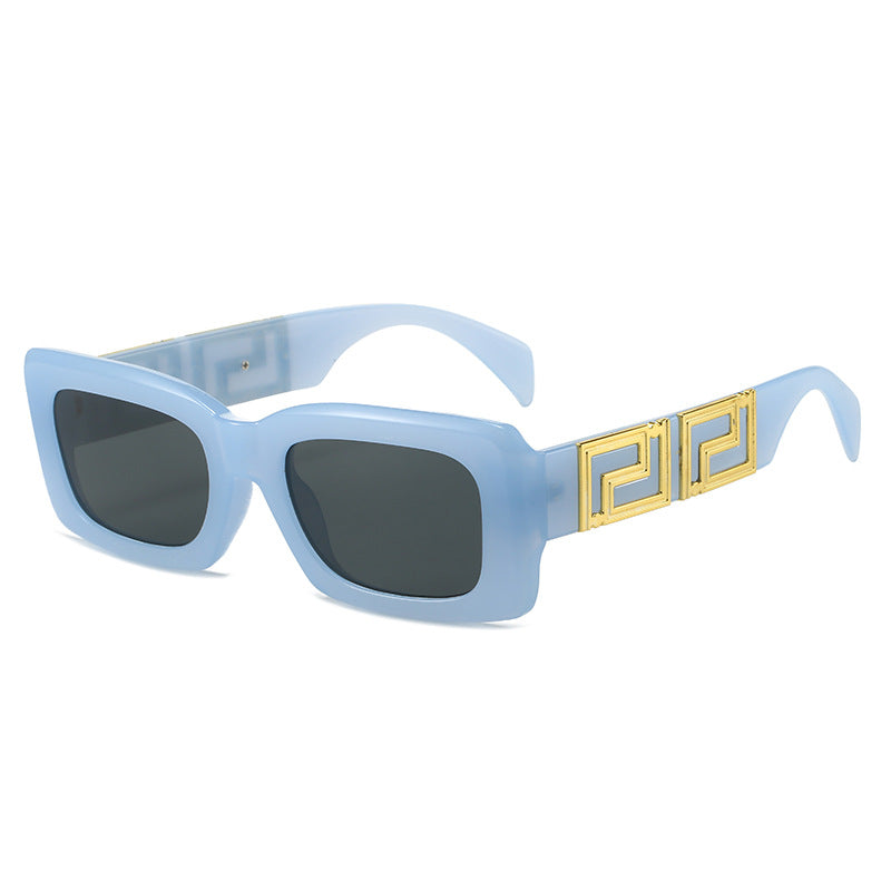 Damen elegante quadratische Sonnenbrille mit luxuriösem Goldakzent Karnz