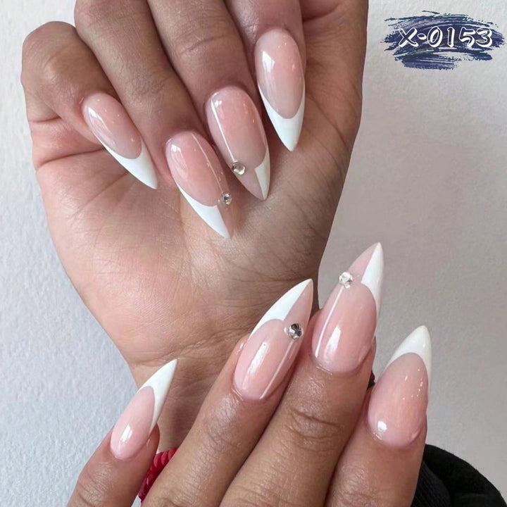 Elegantes Stiletto-Nagelkunstdesign