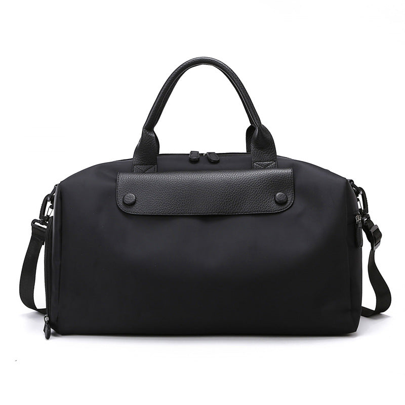 Stylische lederähnliche Reisetasche