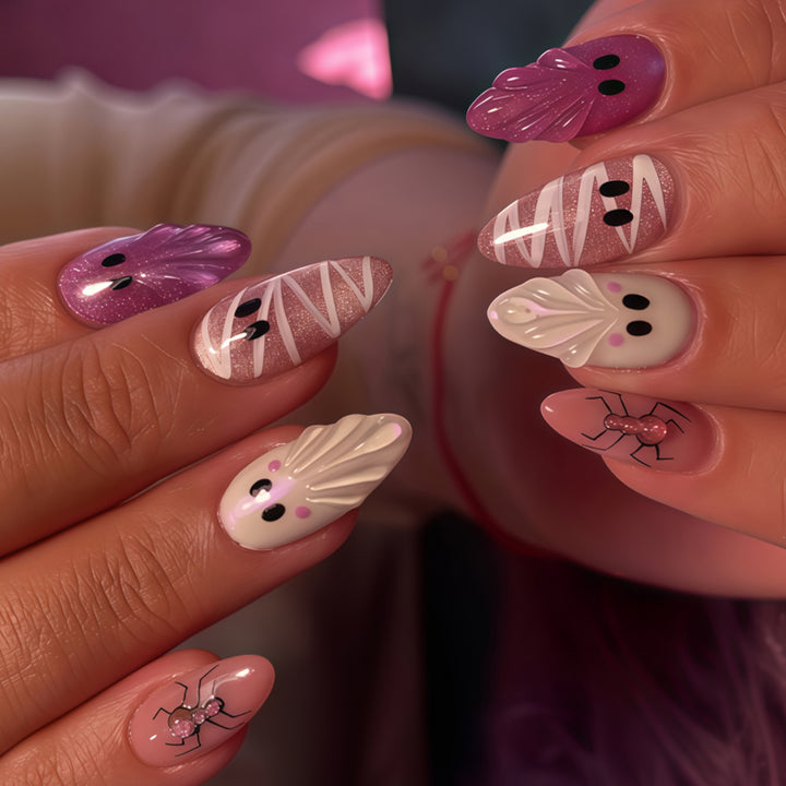 Kreative Kunstnägel mit Halloween-Motiven Karnz