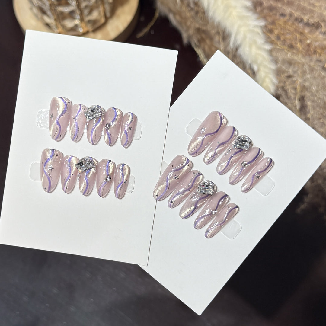 Glamouröses Dekoratives Nagelkunstset Karnz