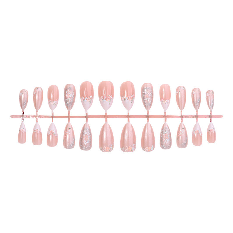 Elegantes florales Press-On-Nagelkunst-Set Karnz