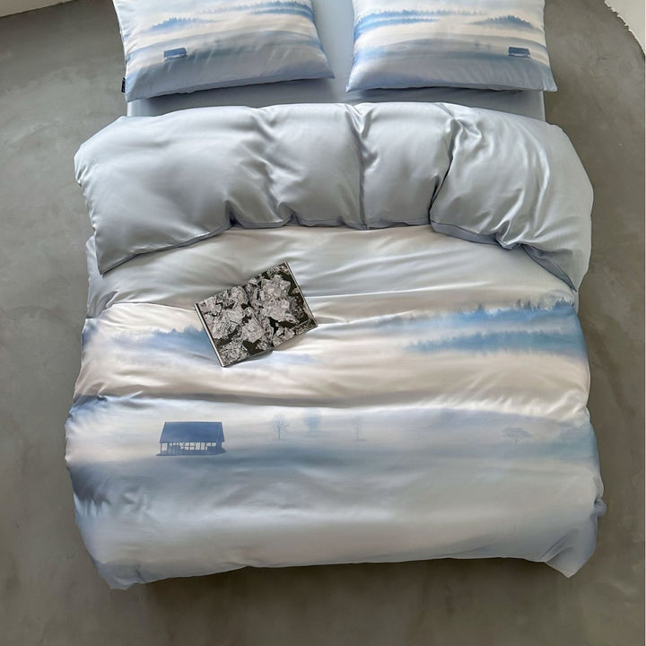 Modernes gestreiftes Bettwäscheset aus Baumwollsatin mit handgezeichneten Streifen und Kontrastpaspel