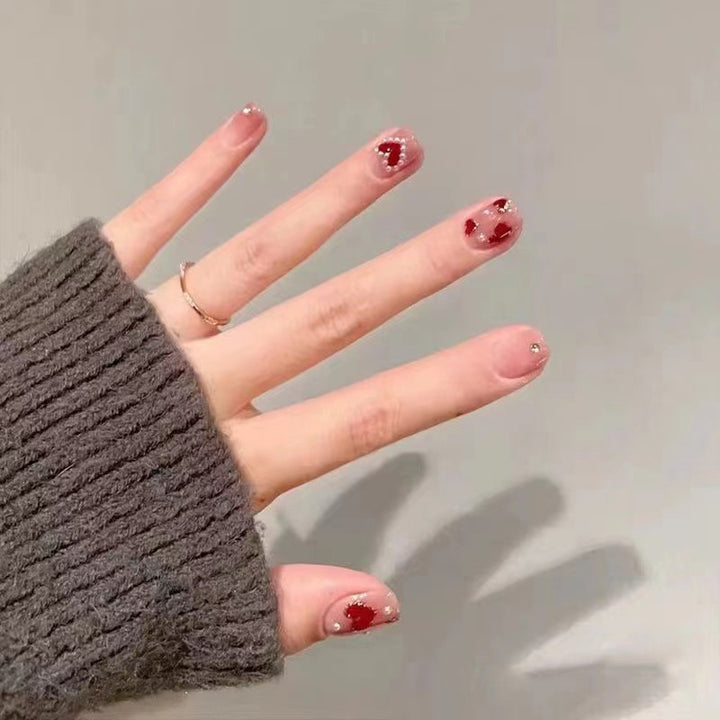 Künstlerisches Herz-Themen Press-On Nagelset