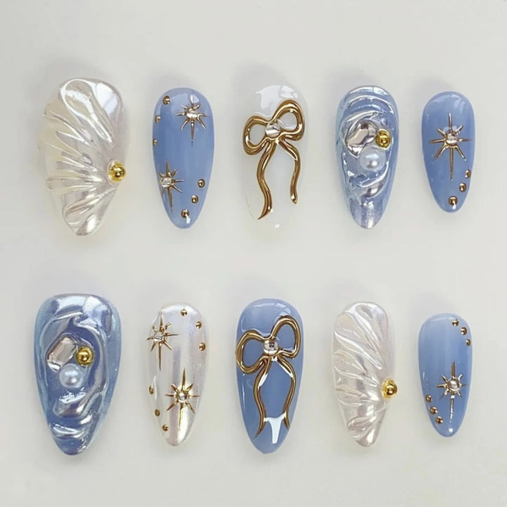 Aufwändiger mit Edelsteinen verzierter Press-On-Nagelset