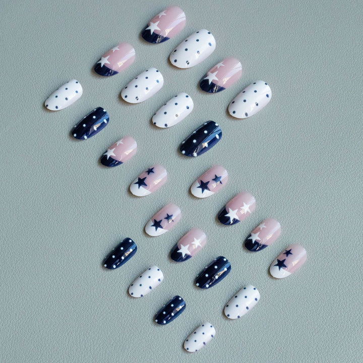 Künstlerisches Stern- und Pünktchen-Nagelkunstset