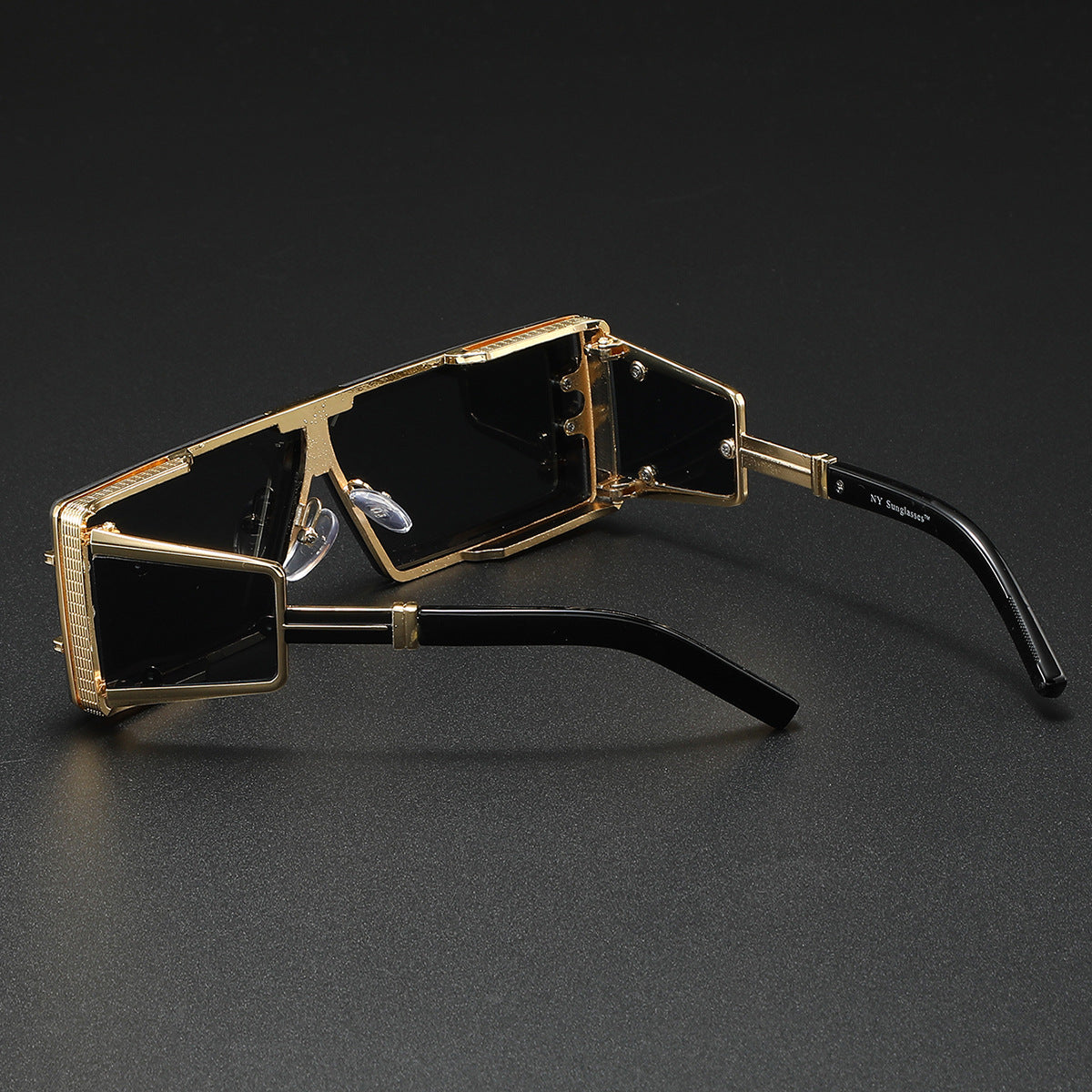 Damen Modische Designer-Sonnenbrille mit großzügigem Rahmen und stilvollem Akzent Karnz