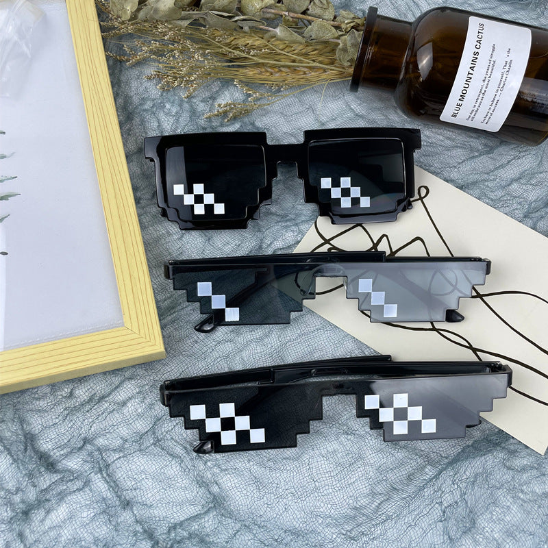 Fette geometrische Shield-Sonnenbrille Karnz