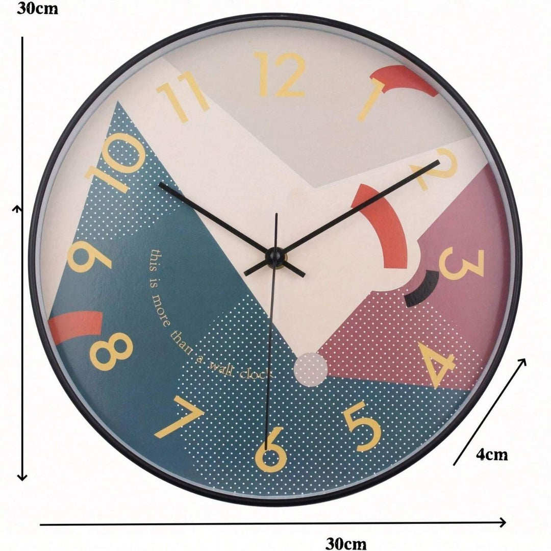 Minimalistische Wanduhr Karnz