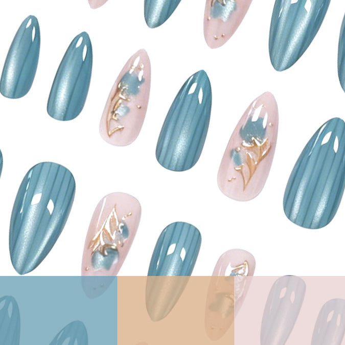 Florale Eleganz Nagelkunst Verbesserungen Karnz