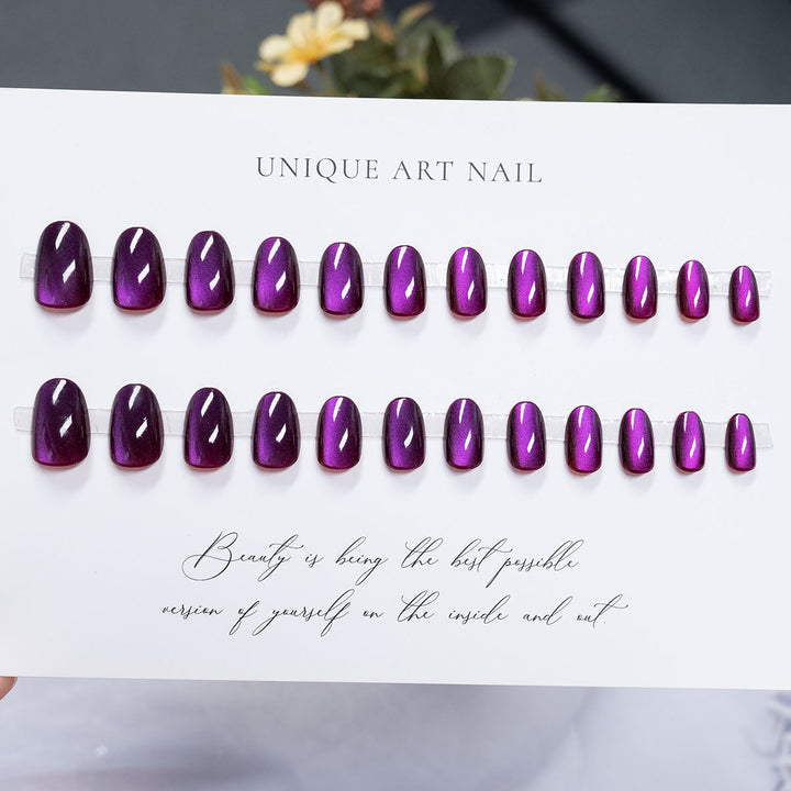 Glänzendes Press-On Nagelkunst Set