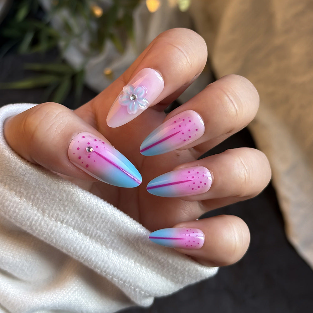 Künstlerische Floral-Beschmückte Press-On Nagelkollektion Karnz